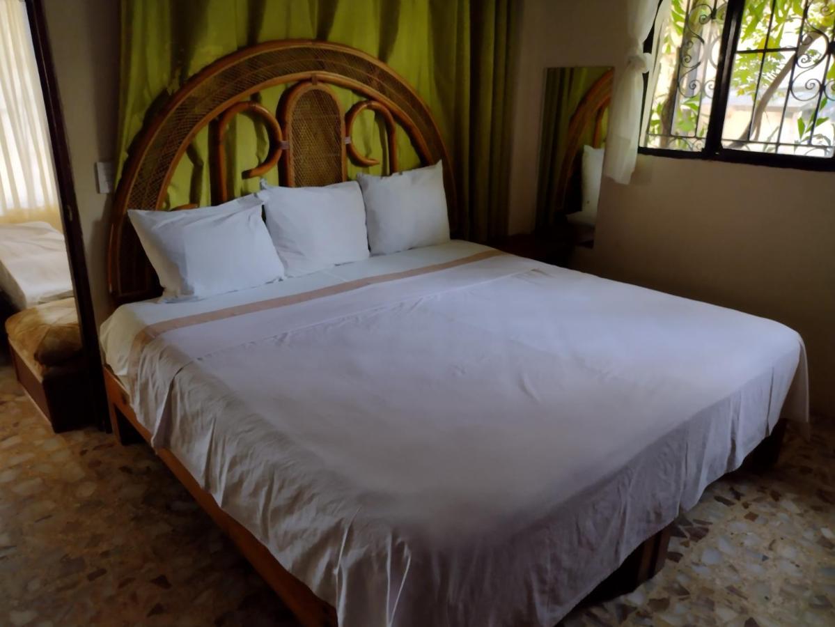 Ashly Boulevard Acapulco Extérieur photo